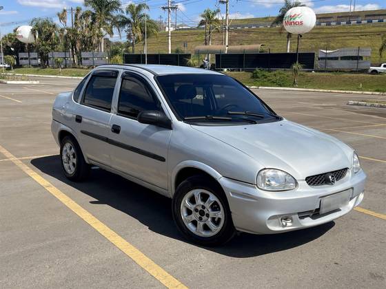CHEVROLET CORSA 1.0 MPFI WIND SEDAN 8V GASOLINA 4P MANUAL CHEVROLET CORSA 1.0 MPFI WIND SEDAN 8V GASOLINA 4P MANUAL